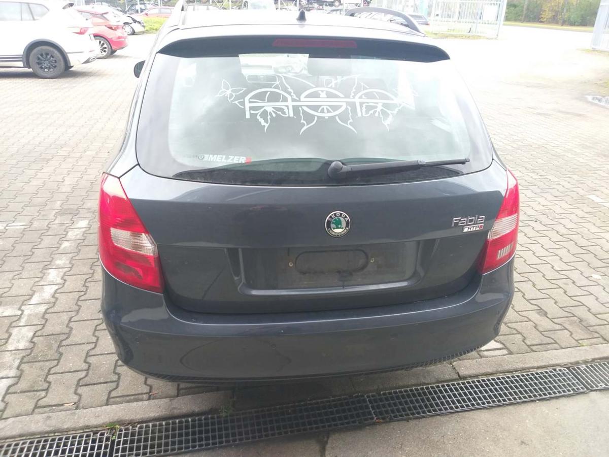 Skoda Fabia 2 5J original R&uuml;cklicht R&uuml;ckleuchte Schlussleuchte rechts Bj.2009